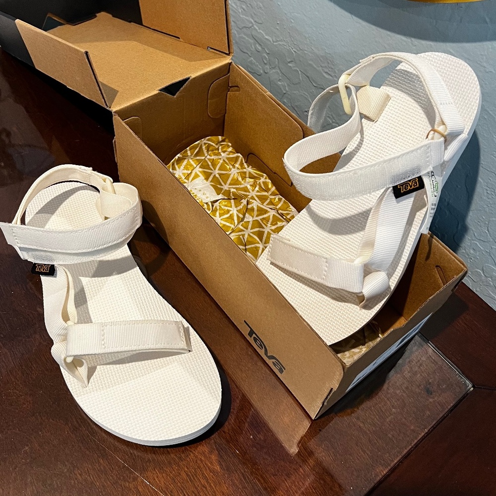W Original Universal TEVA Sandal - White